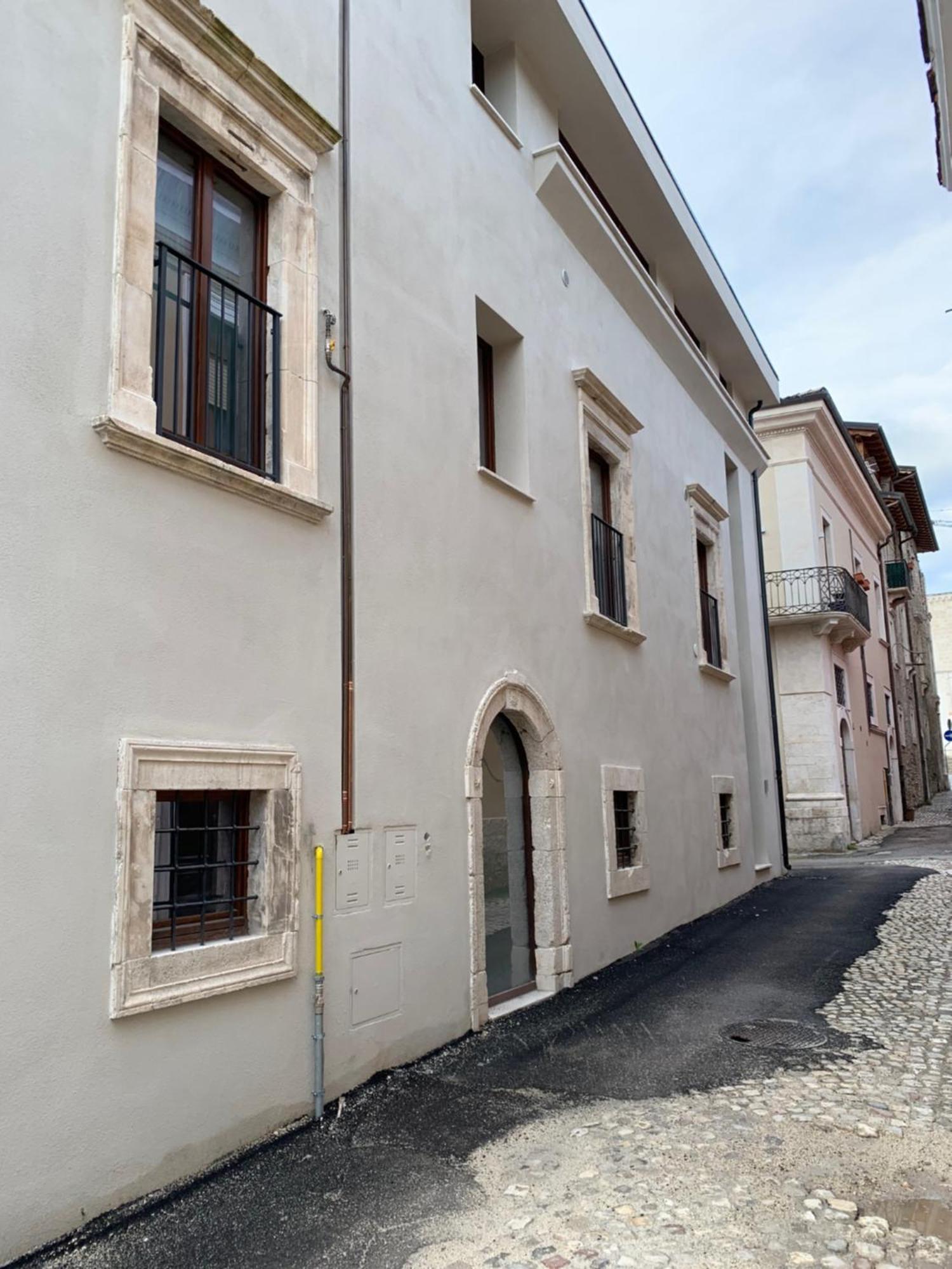 Habita Appartamenti LʼAquila Exterior foto